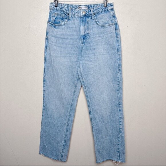 Zara Womens 6 Straight Leg Mom Jeans Light Wash Frayed Hem - Picture 2 of 14